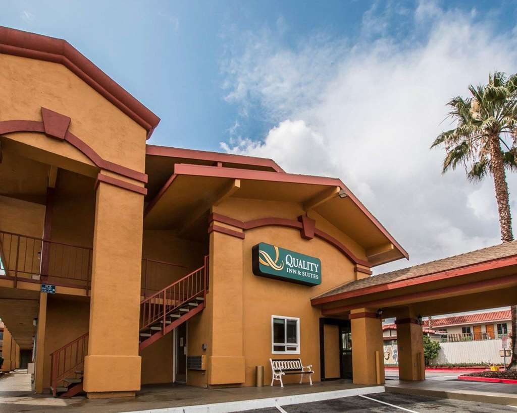 Americas Best Value Inn & Suites Escondido Bagian luar foto